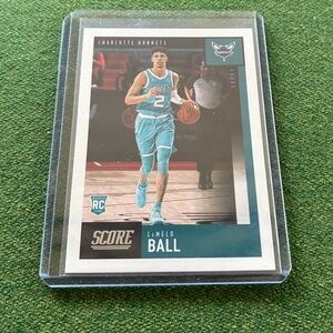 Lamelo Ball 2020 Panini Chronicles Score 1st Rookie Card Hornets #604